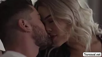 播放 荡妇 tbabe 让 stepis bf 砰 她的 屁股