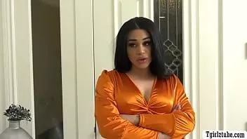 تشغيل شقراء ts barebacked بواسطة latina ts friend