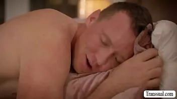 Odtwórz Stepbro bez zabezpieczenia przez swoją rudą stepsis