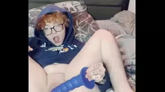 Abspielen Freunde mit Vorteilen: Gamer Boy fickt ihre nasse, enge Muschi