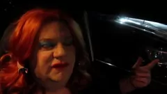play Revizuirea explozivă a lui Fiona Fortune a Badlands Gay Trans Bar din Las Vegas