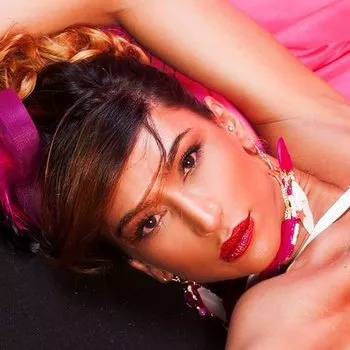 Pornoster Gladys Adriane