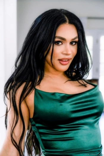Pornostar Eva Maxim